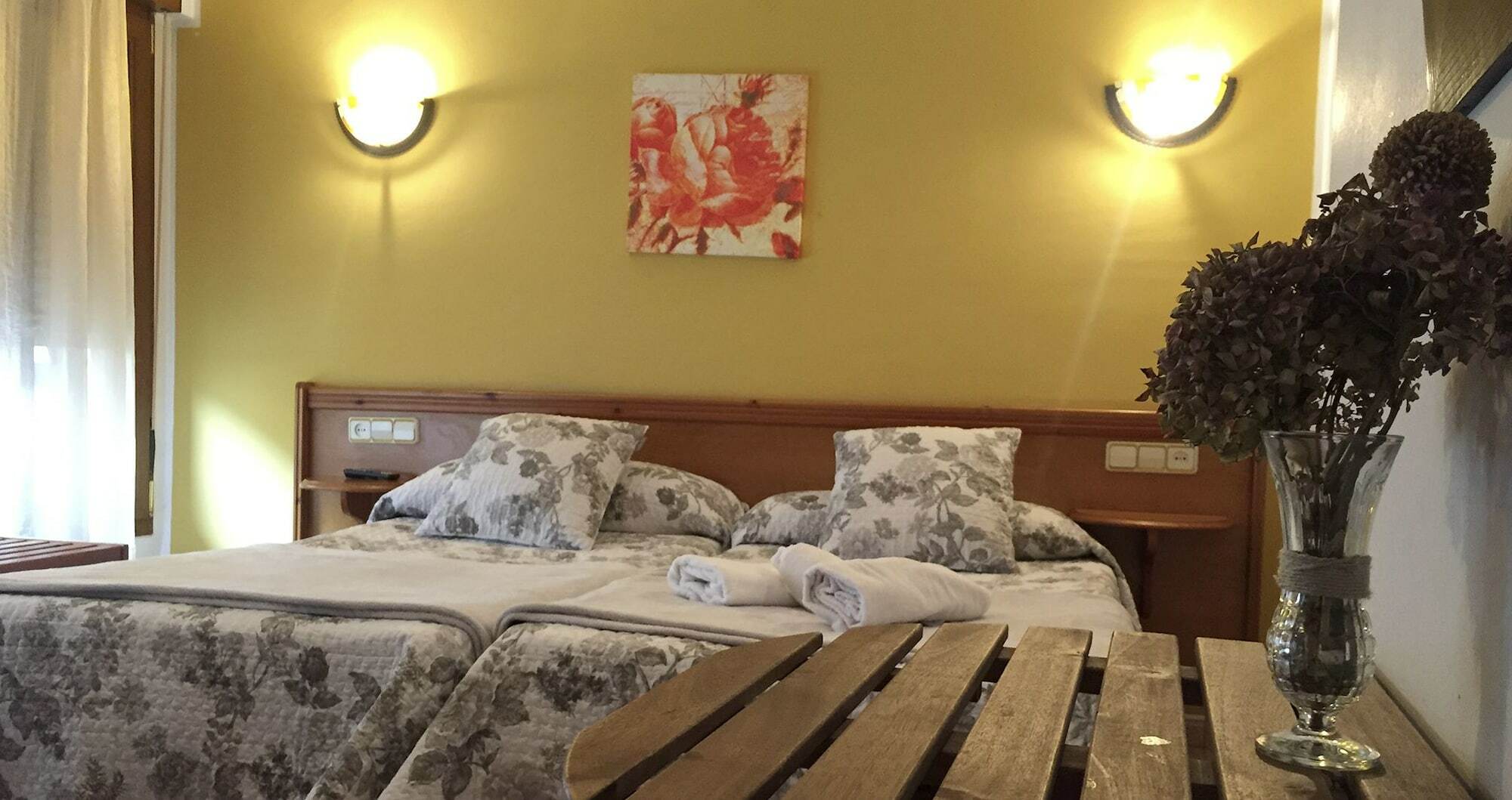 Hospedaje Torreon Onís Εξωτερικό φωτογραφία